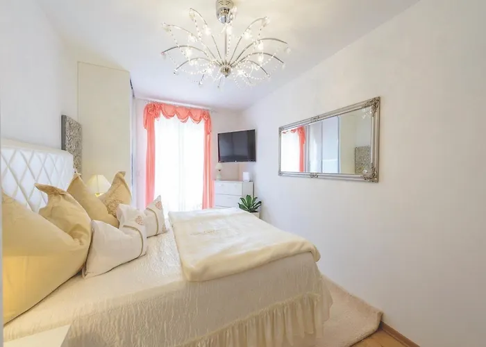 Viva La - Two-bedroom With Shared Pool * Cavtat